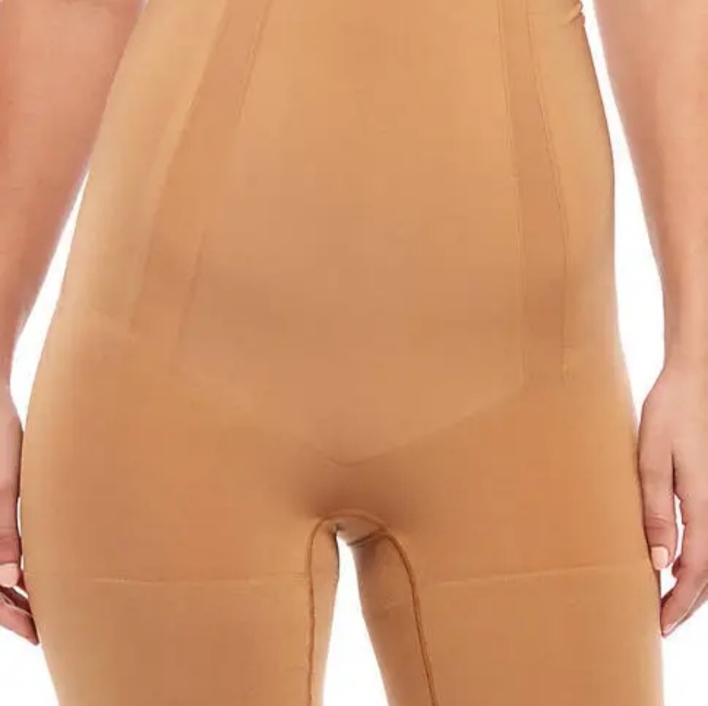Spanx On Core Sculpt High Waist Mid Thigh Short Shapewear Cafe Au Lait Tan